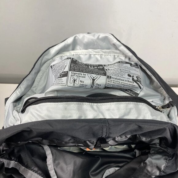 Deuter Trail 30 Hiking Backpack – 30L – Black/Shale - Picture 3 of 6